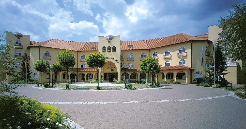 Hotel Spanischer Hof 4*
