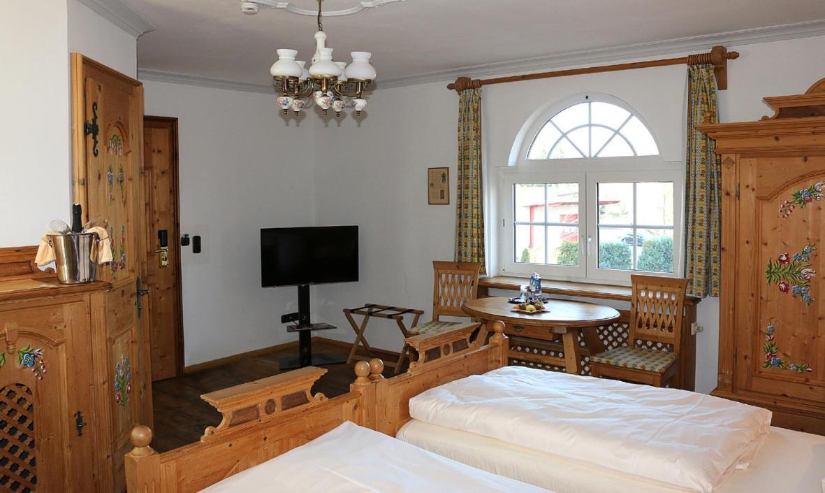 Spanischer Hof Hotel